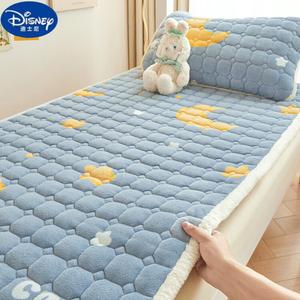 Disney Простыня на резинке 90х190 см из молочного вельвета, комплект с наволочкой