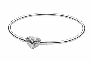Браслет Pandora Radiating Heart Clasp, серебро