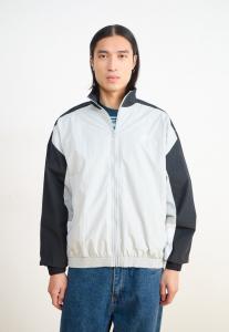 Куртка Nike Sportswear CLUB, Light Smoke Grey/Black/White/Grey