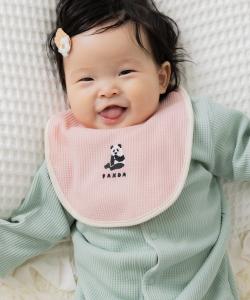 Вышитый вафельный нагрудник Chil2, цвет B Panda/Pink