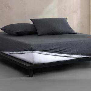 Calvin Klein Комплект постельного белья односпальный, наволочка и простыня на резинке, из мягкого хлопкового трикотажа меланжевого плетения, цвет темно-серый металлик