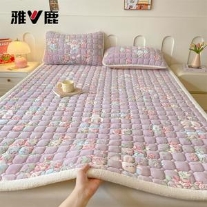 Yalu Наматрасник из молочного велюра 120 см, 3 предмета (наматрасник + 2 наволочки), цвет Huahua Xianzi, гипоаллергенный