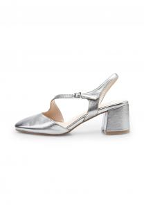 Классические туфли на каблуке Bata, серебряный