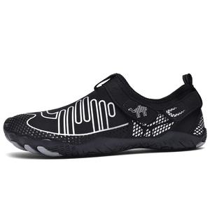 Мужские кроссовки для треккинга по реке с дышащим покрытием и противоскользящим покрытием Pilot the camel, Black