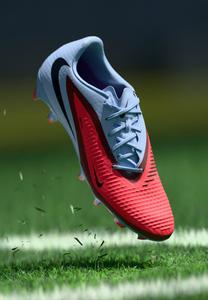 Кроссовки Nike Performance PHANTOM 6 LOW ACAD FG/MG, Royal Tint/Bright Crimson/Blue