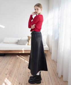 Вышитая джинсовая юбка-русалка с отворотом на талии