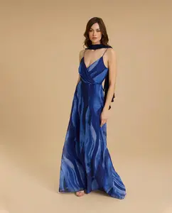 Длинное платье с перекрещивающимся вырезом Veneno en la piel, синий