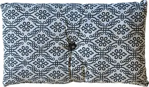 Подушка для сиденья RUNE белого цвета - доступны другие размеры. Размеры: 30 x 50 см. TEXTILOMANIE