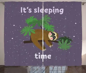 Штора ABAKUHAUS Ленивец в деревенском стиле, персонаж мультфильма, универсальная, для гостиной, с петлями и крючками, 280 x 245 см, цвет сливово-коричневый и зеленый Abakuhaus