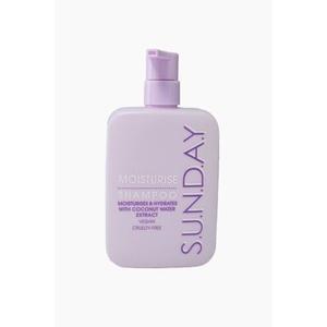 Шампунь увлажняет и питает волосы благодаря экстракту кокосовой воды Sunday Vegetable Volume S.U.N.D.A.Y