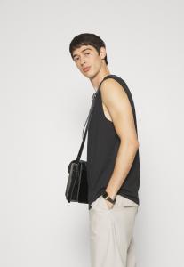 Топ Sleeveless Tank 2 Pack Pier One, черный