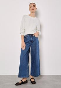 Джемпер Apricot, молочный