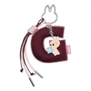 Лабубу Pop Mart The Monsters Labubu Pin for Love Letter Pendant 'G'