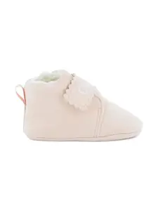Ботинки с фестонами Chloé Kids, нейтральный