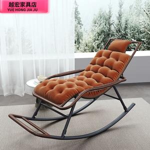 Fantasy Кресло-качалка из ротанга с полным комплектом подушек, широкими подлокотниками, цвет brown + extra