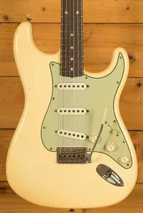 Fender Custom Shop 61 Strat - Journeyman Relic состаренный винтажный белый
