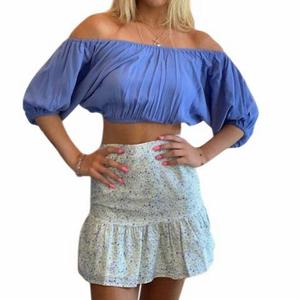 Юбка с цветочным принтом в белом цвете Osamore