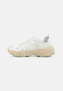 Кроссовки низкие RUN Buffalo, цвет white/silver/grey