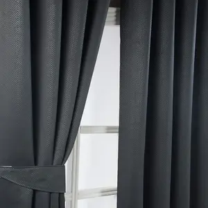 Плотные шторы HOMESCAPES с люверсами, шевронный узор, черные, 2 шт., 137 x 228 см Homescapes