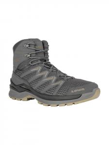 LOWA Походные и альпинистские ботинки серого цвета