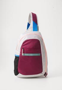 Рюкзак Peak Performance OUTDOOR CROSSBODY BAG UNISEX, Antarctica/White