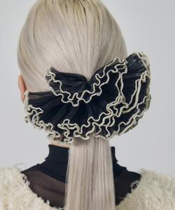 Большая резинка для волос с плиссировкой и кантом Goldy, цвет Black