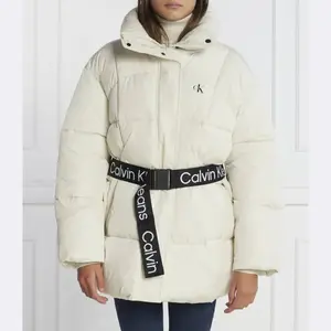 Пуховик стандартного кроя Calvin Klein, бежевый