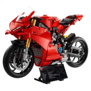 Детский конструктор Lego Panigale V4, красный