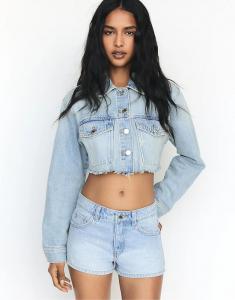 Джинсовые шорты Pull&Bear со стразами, средне-синего цвета