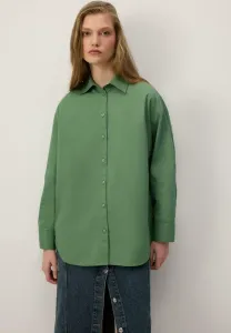 Простая объемная блузка на пуговицах Touché Privé, Green