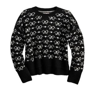 Детский свитер с круглой горловиной для девочек 6-20 лет в размерах regular и plus So, Black Bow