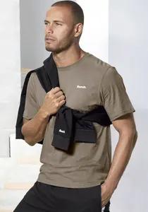 Bench Футболка в стиле Loungewear с небольшим фирменным принтом спереди Bench Loungewear, коричневый