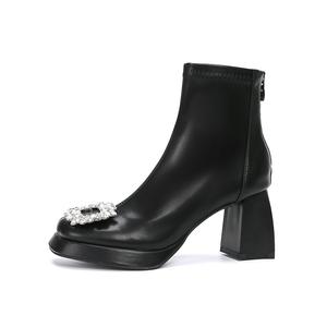 Zubumei Блестящие черные женские ботильоны на каблуке 7 см 8029-J15, цвет Black (Shiny) 8029-J15