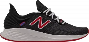 Кроссовки New Balance Fresh Foam Roav 2E Wide 'Black Team Red', черный