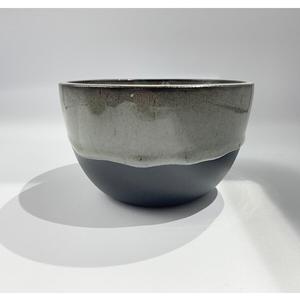Керамическая миска из черной глины 12 см