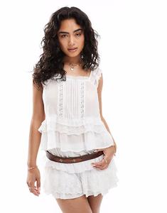 Майка со складками спереди и кружевными оборками на плечах Asos Design, белый