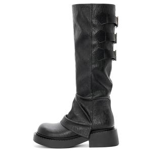 Женские сапоги DAPHNE с отворотом и ремешками черный