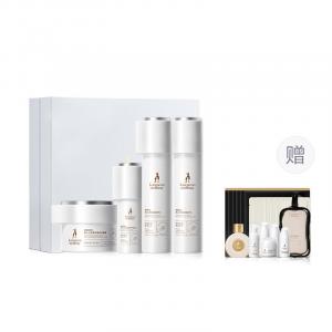 Наборы для ухода за кожей успокаивающий увлажняющий и питательный крем Kangaroo Mommy