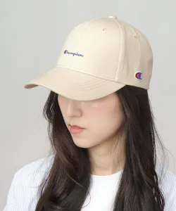 Бейсболка Champion для мужчин и женщин с вышитым логотипом.