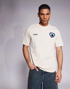 Футболка Sixth June с контрастной вышитой деталью в виде сердца бежевого цвета