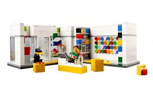 Классическая коллекция строительных блоков building block store 301 600 штук 40145 LEGO
