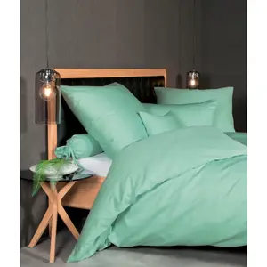 Постельное белье Janine «Colors 31001», (2 шт.), сатиновое качество Mako, изготовлено из 100% хлопка, постельное белье и наволочки на молнии, не требуют особого ухода, тонкая нить, сертифицирован MADE IN GREEN, цвет jadegrün