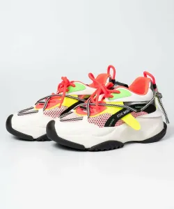 кроссовки с двойной шнуровкой