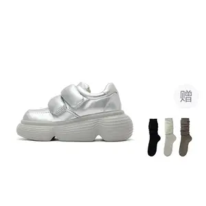 Кроссовки женские Lollipop Серии Lifestyle с Низким верхом Daphne Lab, серебряный