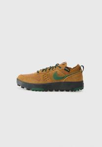 Кроссовки Nike Sportswear C1TY PRM, British Tan/Fir/Black/Desert Ochre/Brown