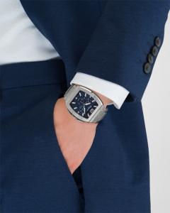 Мужские часы F-80 Tonneau Chrono с браслетом из нержавеющей стали Ferragamo