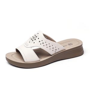 Женские слайды Cigna Цвет экрю/абрикос