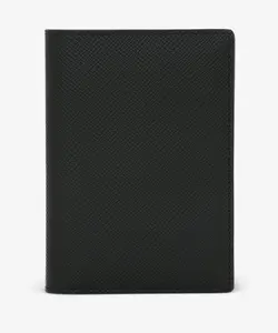 Обложка паспорта Панамы