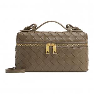 Bottega Veneta Женская косметичка из телячьей кожи Светлая шишка