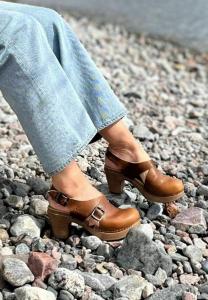 Сабо ASTRID Calou Stockholm, цвет brown